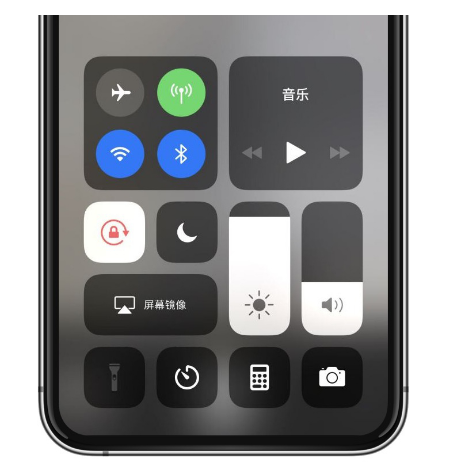 南京苹果14维修店分享iPhone 14手电筒按键灰了怎么办 