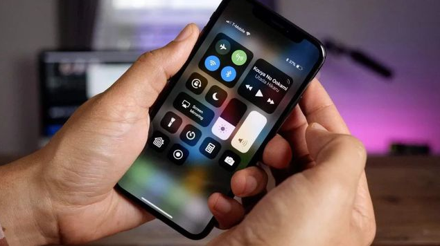 南京苹果手机维修分享iPhone 12信号差怎么办 