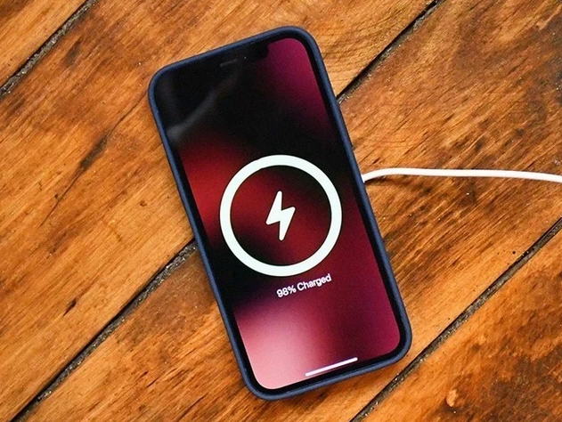 南京苹果手机维修分享iPhone 12可以随便充电吗 